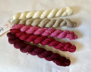 Cranberries and Ice Fingering Gradient Set