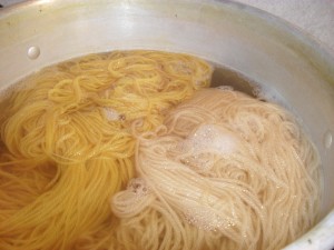 yarn dyed with apple bark in process